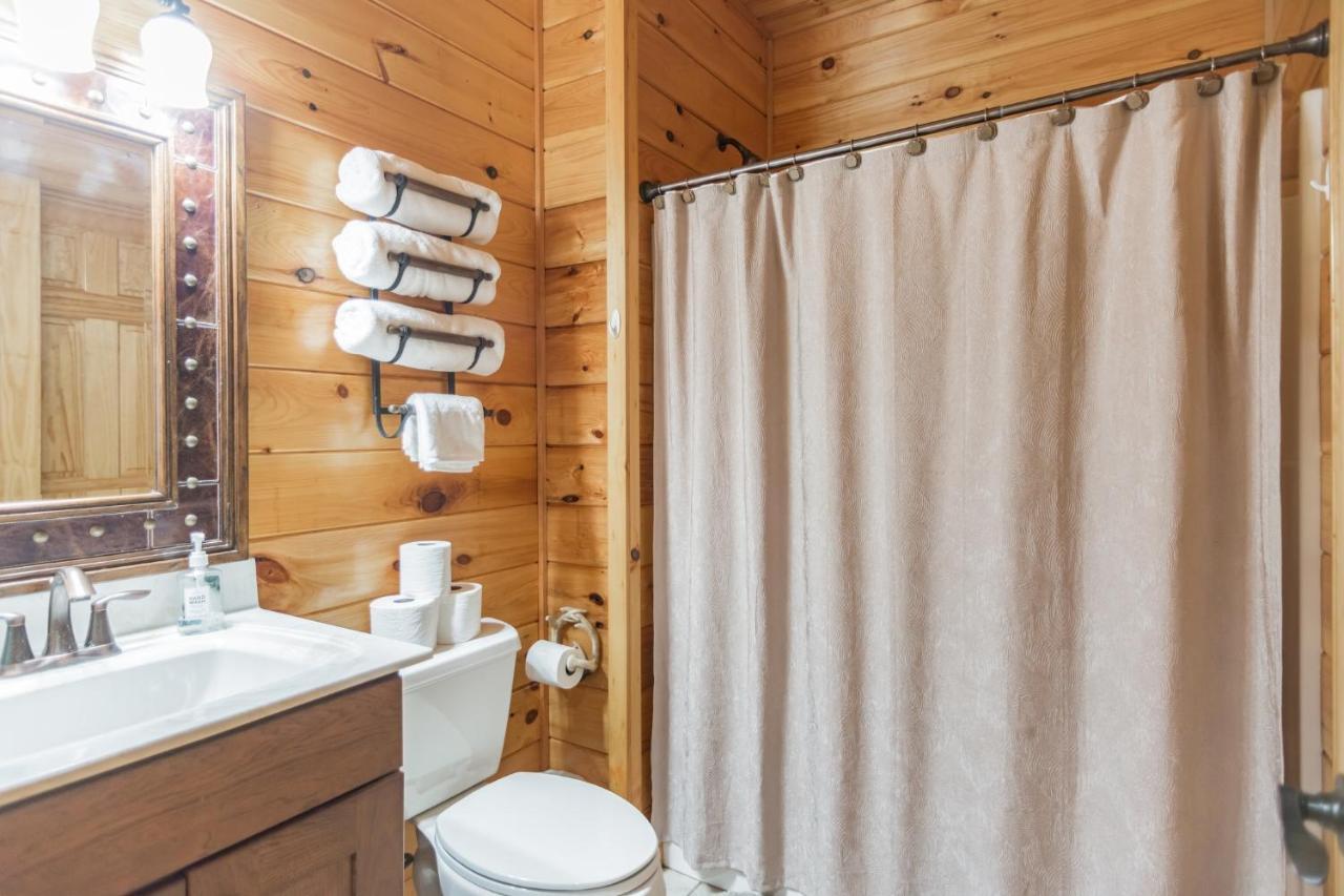 Iron Mountain Lodge - Beautiful Cabin With Forest & Mountain Views! Butler Esterno foto