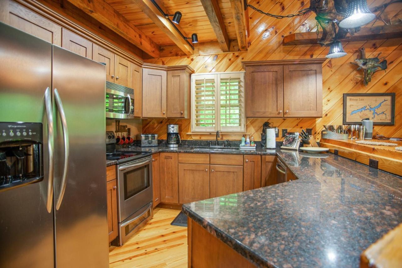 Iron Mountain Lodge - Beautiful Cabin With Forest & Mountain Views! Butler Esterno foto